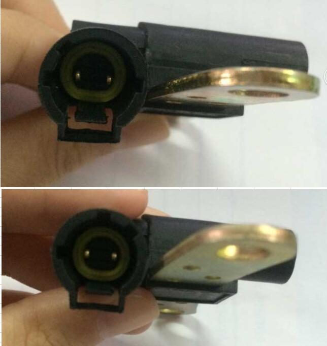 2 versions of Cranks Shaft Position Sensor 7700101970 