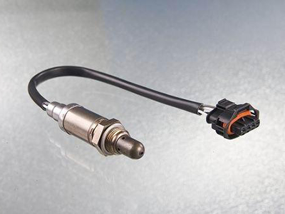 How to judge the fault by observing the color of the top of the oxygen sensor？